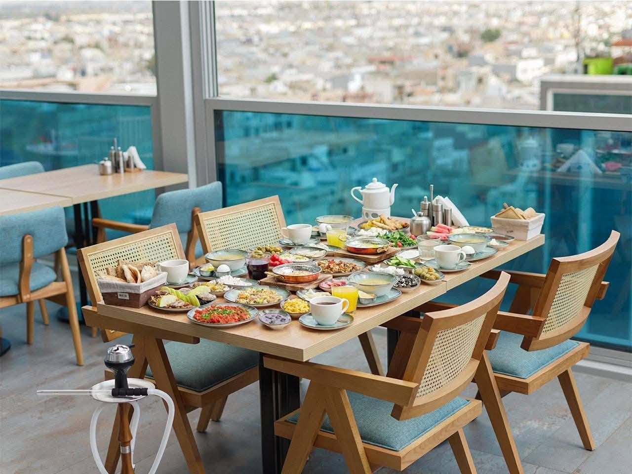 مطعم فندق دارين